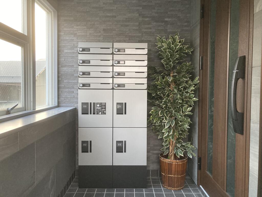 エントランス　宅配ボックス・郵便ボックス