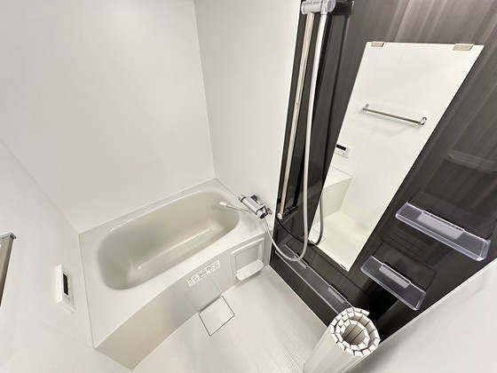 バス・シャワールーム　※別部屋の写真です