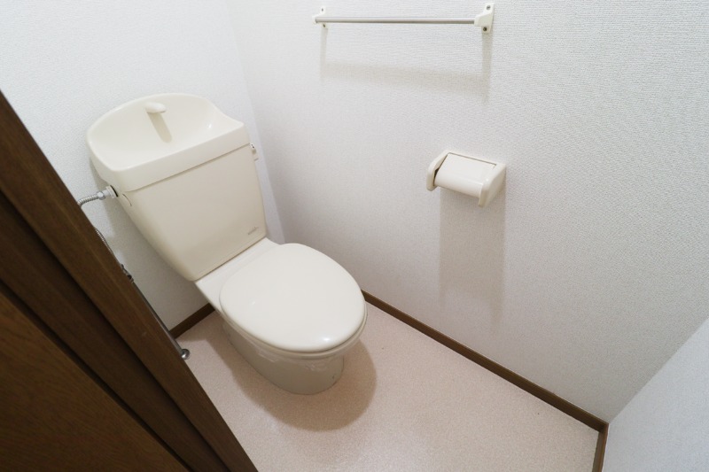 トイレ　図面と現状に相違がある場合には現状を優先