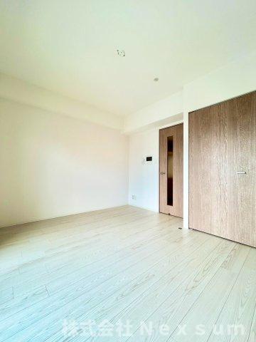 居室・リビング　こちらの居間で趣味の時間をお楽しみください