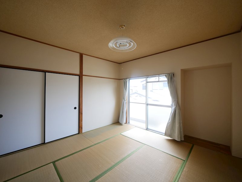 その他部屋・スペース　和室８帖