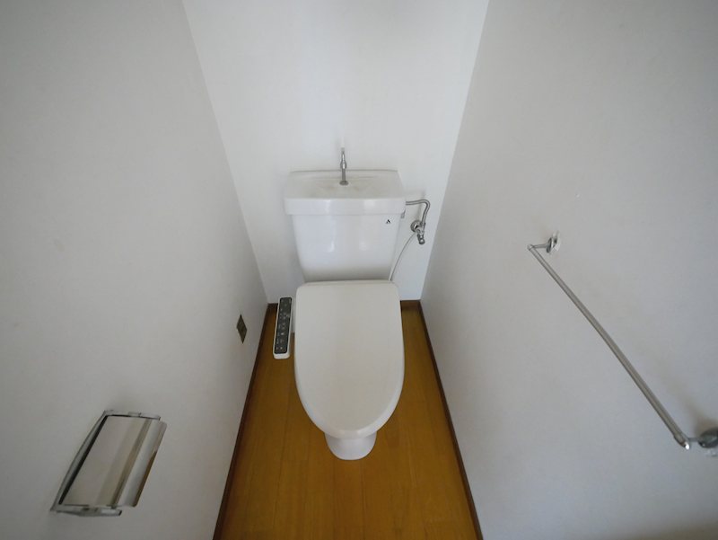 トイレ　ウォシュレット