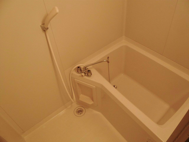 バス・シャワールーム　バスルーム