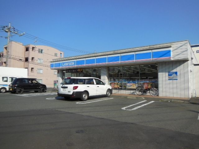 コンビニ　ローソン八王子市四谷町店（コンビニ）まで373m
