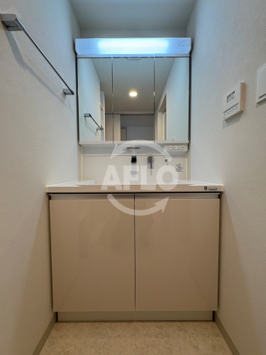 洗面設備　Sophia court宿院　独立洗面台