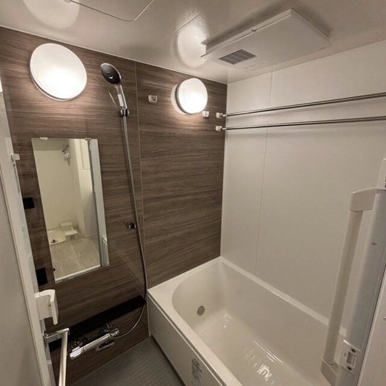 バス・シャワールーム　バス