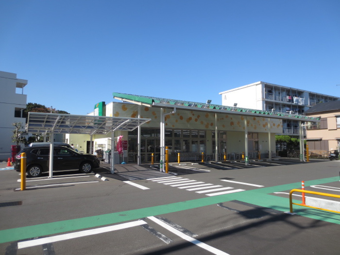 スーパー　SUPER MARKET FUJI 菅田店（スーパー）まで567m