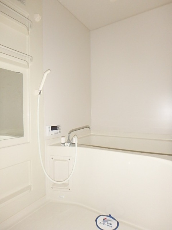 バス・シャワールーム　図面と現状に相違がある場合には現状を優先