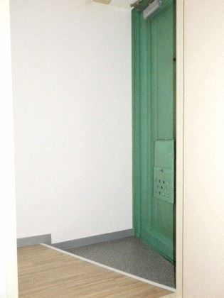 玄関　玄関