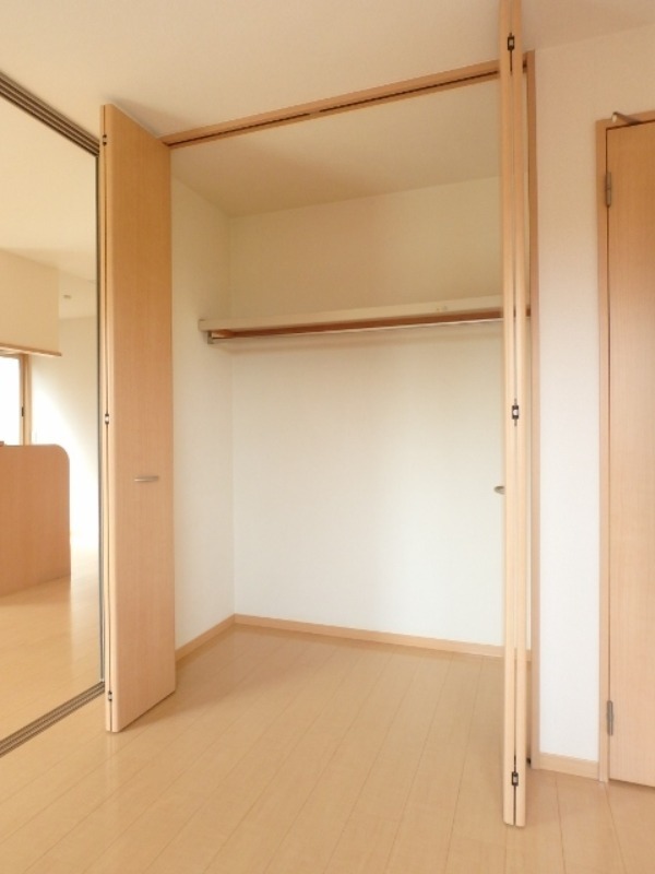 収納　図面と現状に相違がある場合には現状を優先