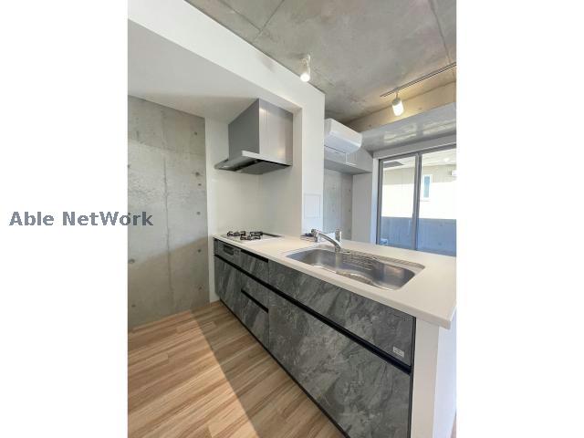 キッチン　※同物件別部屋参考写真