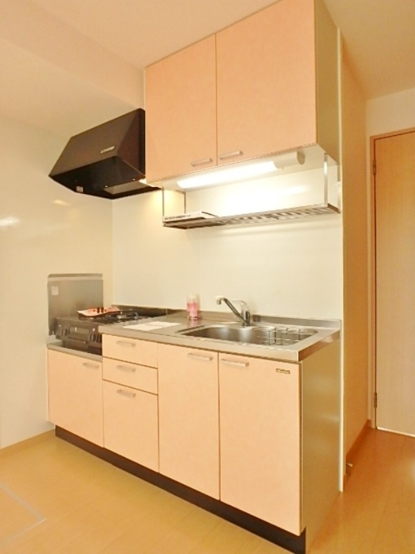 キッチン　図面と現状に相違がある場合には現状を優先．．．