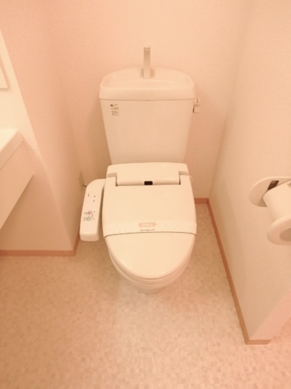 トイレ　図面と現状に相違がある場合には現状を優先．．．