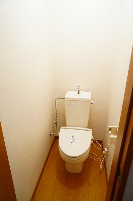 トイレ　トイレ