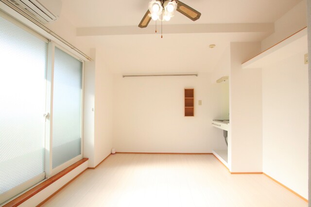 居室・リビング　初期費用減額キャンペーン開催中（詳細はお問合せ下さい）♪