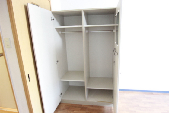 収納　※別号室の写真です