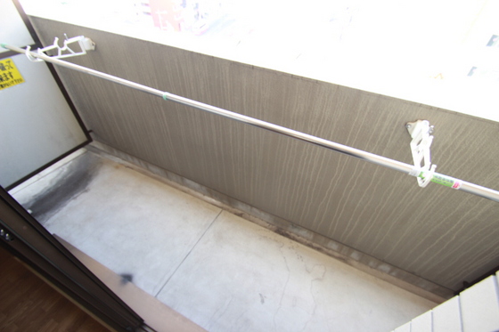 バルコニー　※別号室の写真です