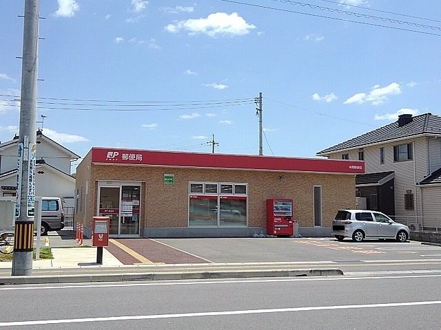 郵便局　本郷郵便局（郵便局）まで450m