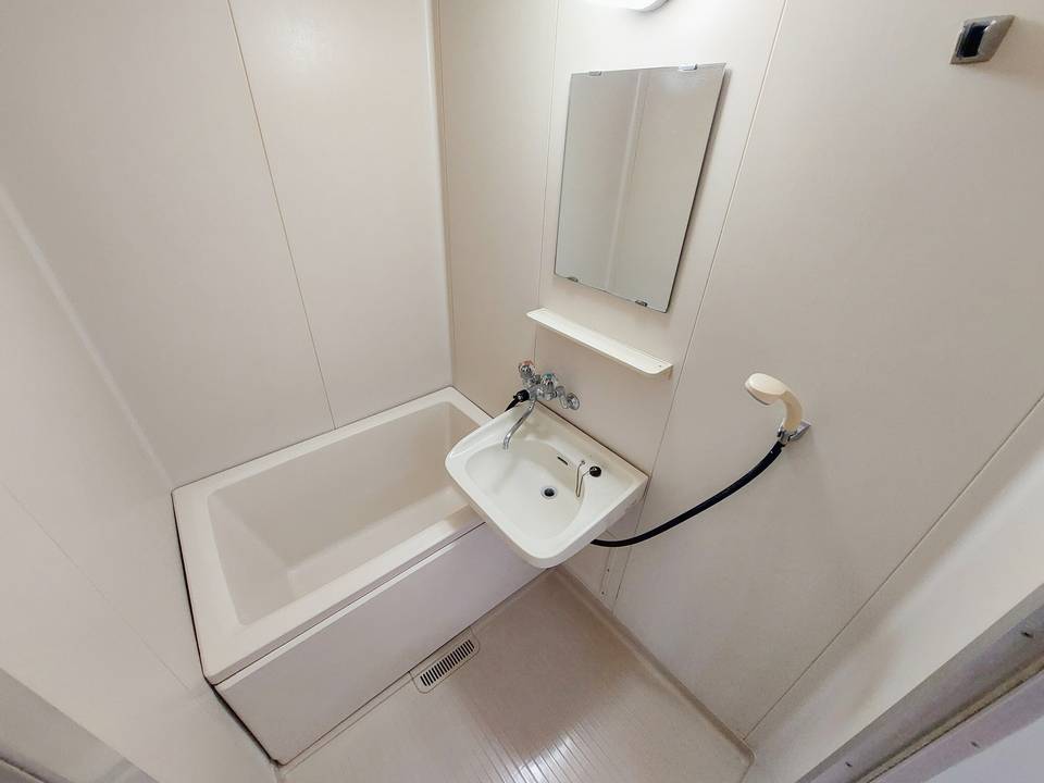 バス・シャワールーム　浴室