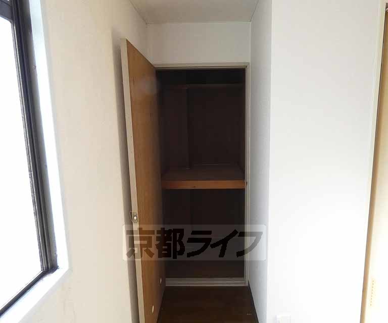 収納　日当たり良好