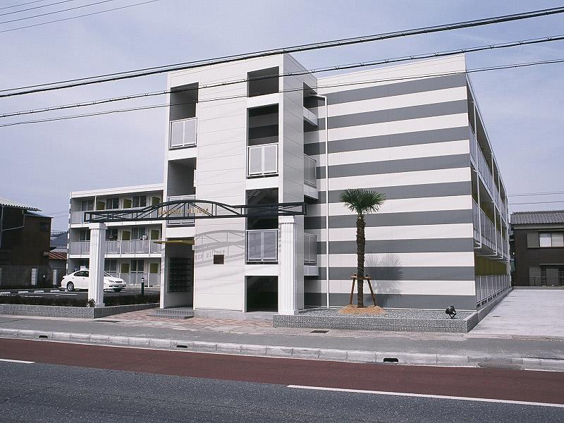 ＪＲ姫新線 播磨高岡駅 徒歩10分 築25年