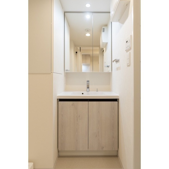 洗面設備　洗面所