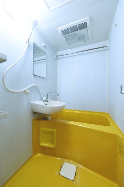 バス・シャワールーム　日々の疲れを癒すお風呂付です