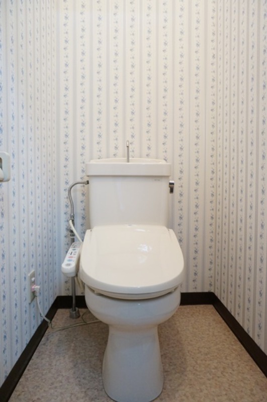 トイレ　図面と現状に相違がある場合には現状を優先