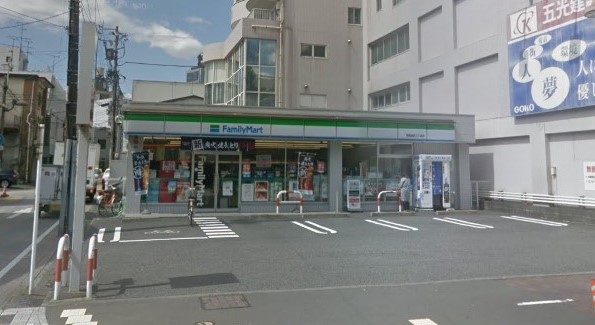 コンビニ　ファミリーマート 静岡鷹匠三丁目店（コンビニ）まで386m