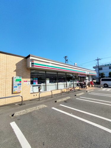 コンビニ　セブンイレブン 桶川若宮2丁目店（コンビニ）まで1042m