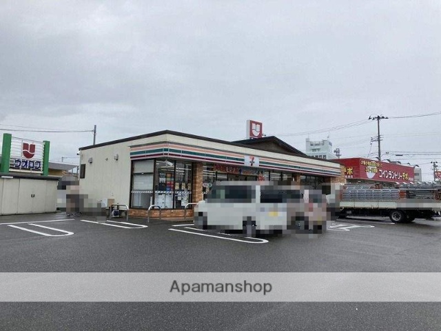 コンビニ　セブンイレブン新潟本馬越店（コンビニ）まで1232m