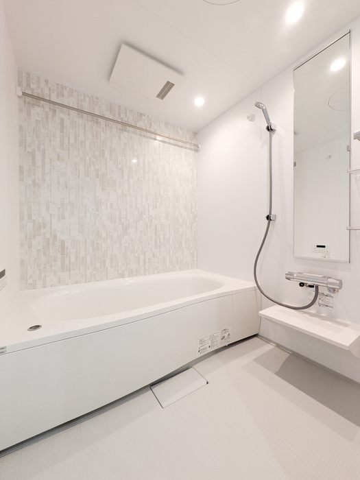 バス・シャワールーム　同メーカー施工例