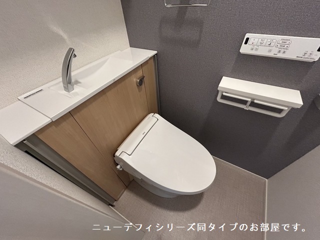 トイレ　イメージ