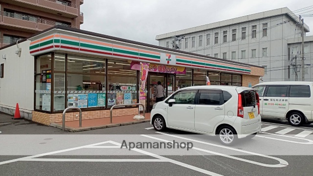 コンビニ　セブン－イレブン博多井相田２丁目店（コンビニ）まで500m