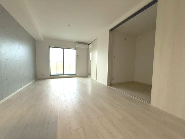 Villa 41 YAMATE SUITAの内装写真
