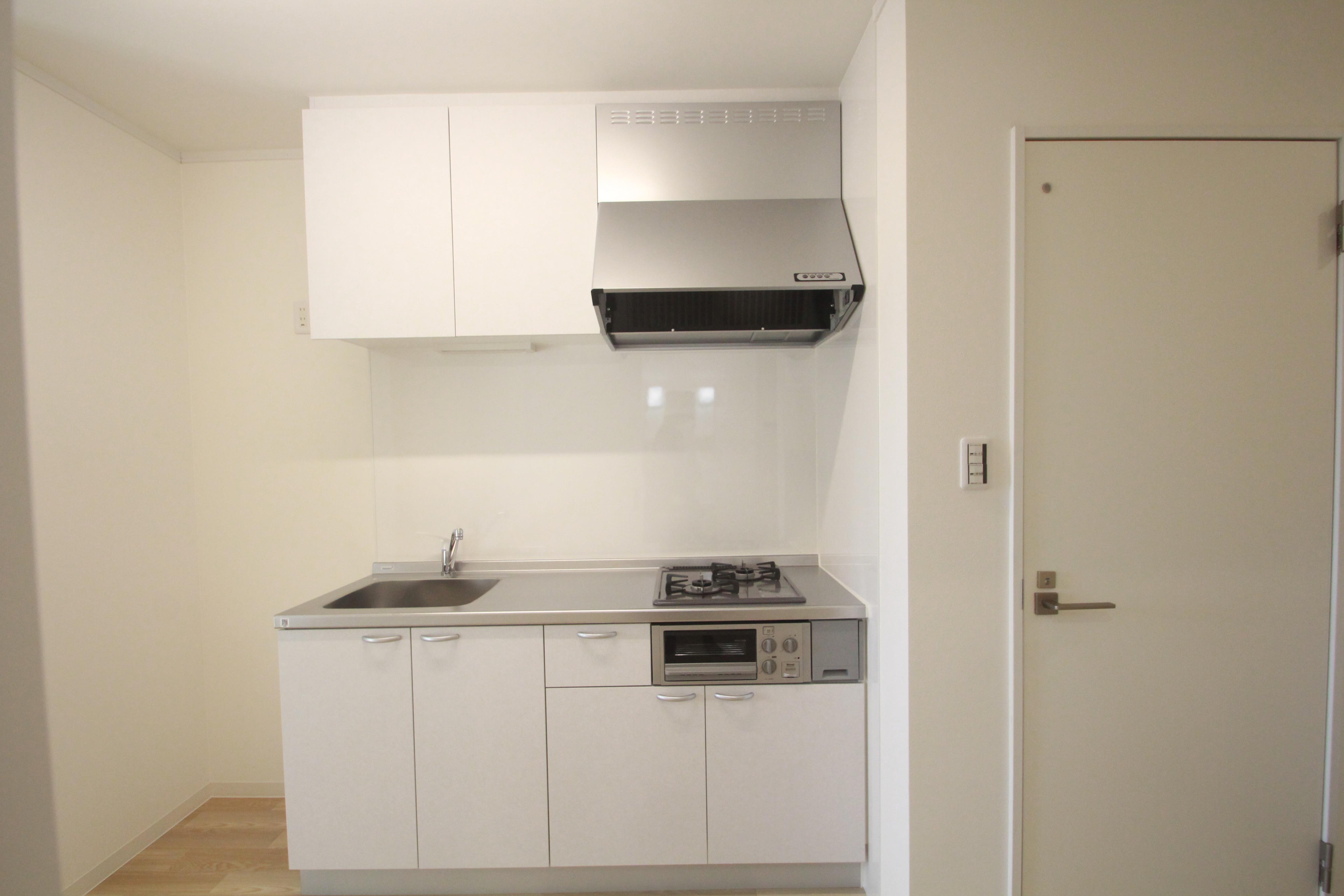 キッチン　十分な作業スペースを確保しています。