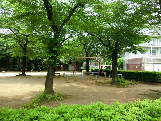 公園　４町目公園（公園）まで300m