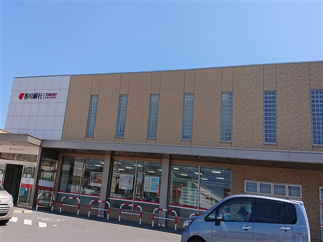銀行　香川銀行仏生山支店（銀行）まで497m