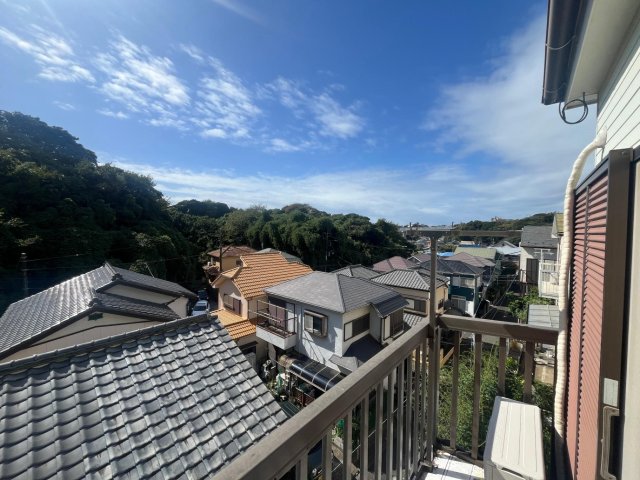 眺望　バルコニーからの眺望。宮川港方面