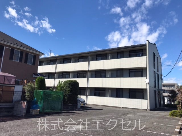 建物外観　２路線徒歩圏内で通勤通学に便利です。