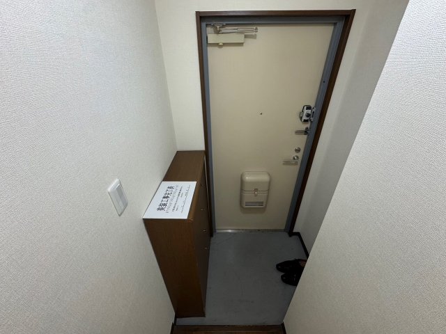 玄関　落ち着いた玄関です