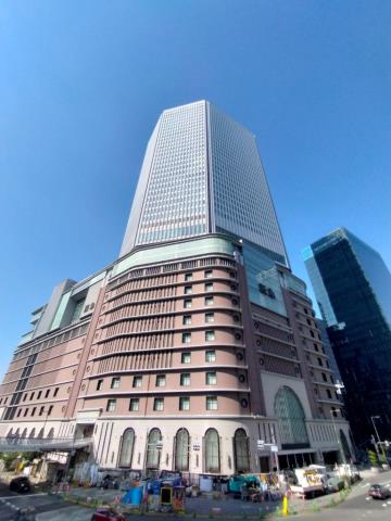 ショッピングセンター　阪急うめだ本店（ショッピングセンター）まで305m