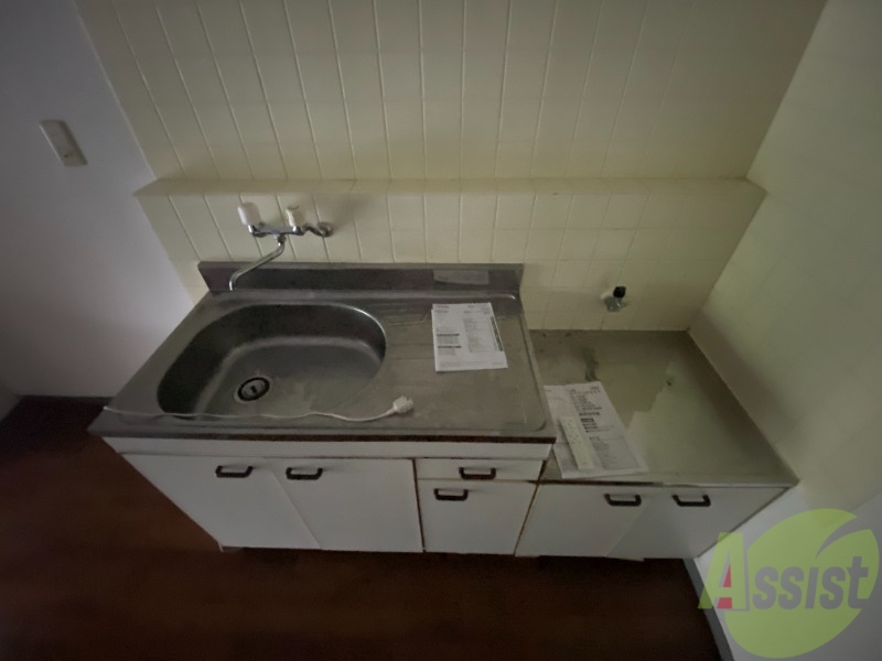 キッチン　こちらはキッチン。調理スペースもあり使いやすそうです。