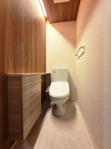 トイレ　同間取り別部屋の参考写真