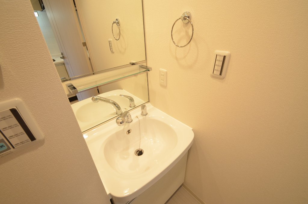 洗面設備　洗髪洗面化粧台