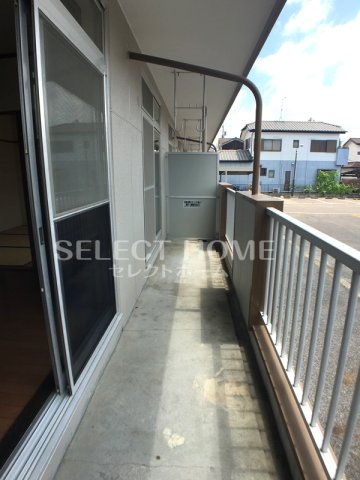 バルコニー　バルコニー付きです 同型タイプ