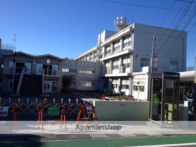 小学校　中央小（小学校）まで1021m