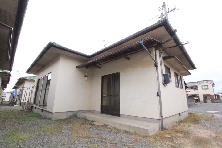 建物外観　中島の3DK平屋☆