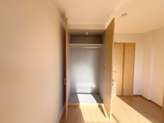 収納　クローゼット