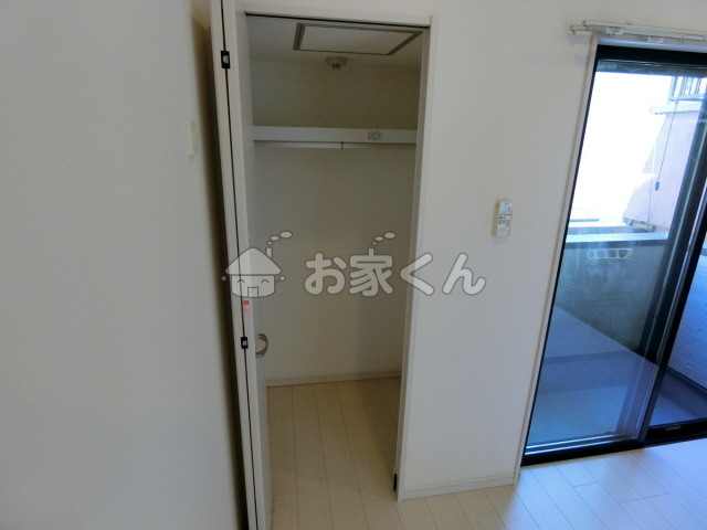 収納　クローゼット